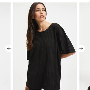 Good American ribbed boyfriend tshirt